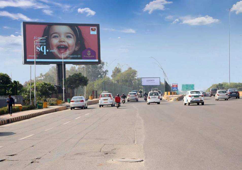 Hoarding Advertising Company near Supertech Ecocity Mart, Noida - Noida