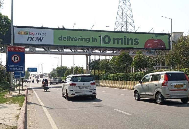 Gantry advertising in Sector-44, Kalindi Kunj Delhi Noida - Noida