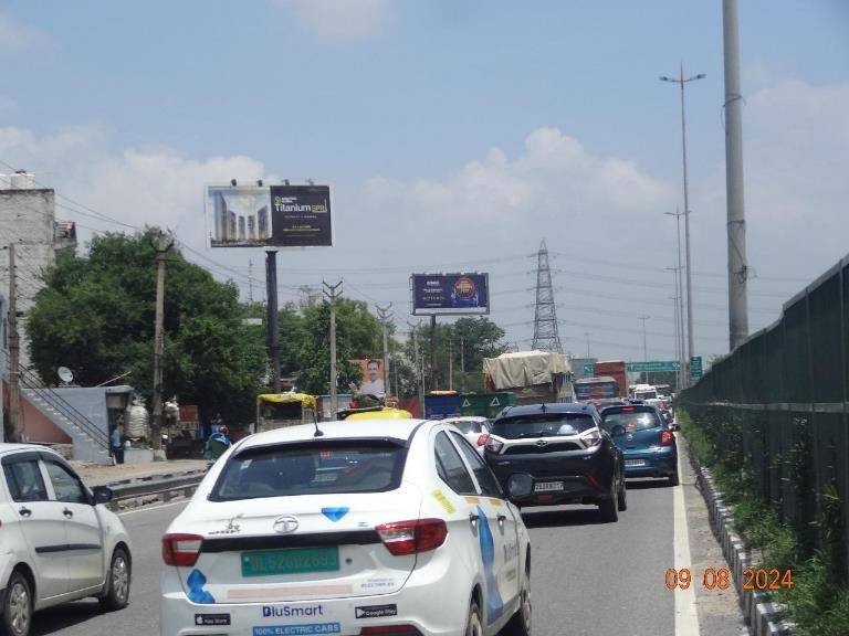 Highway hoarding branding in Manesar NH -8 gurugram - Gurugram