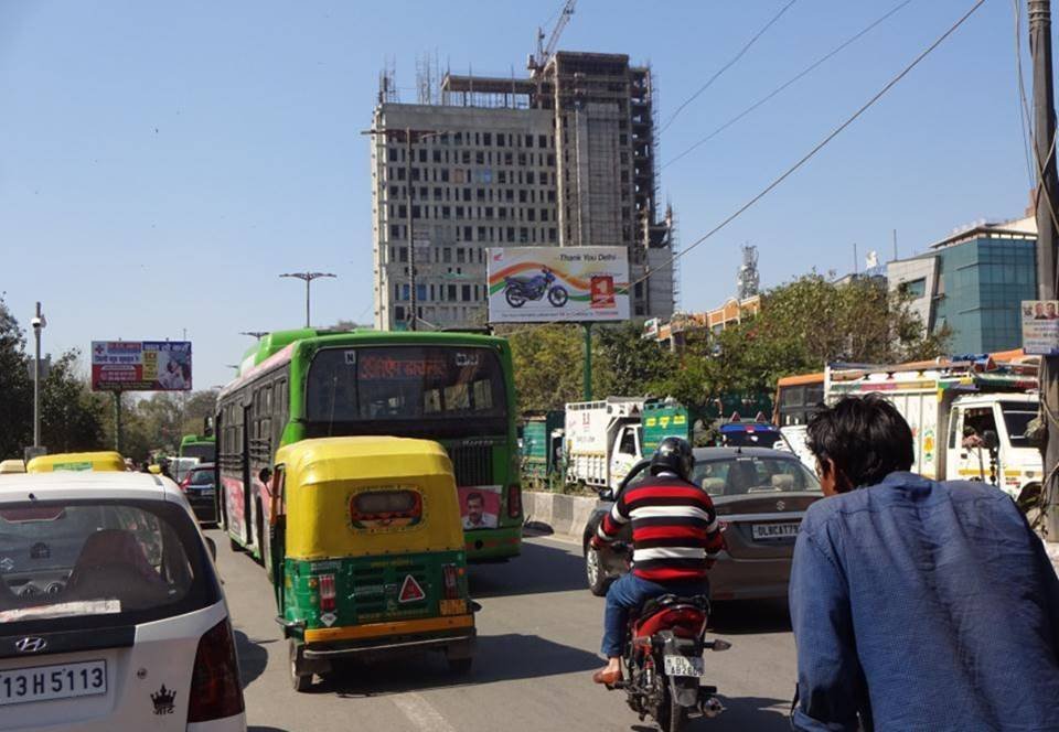 Hoarding Advertising Company near Paharganj, Delhi - Delhi
