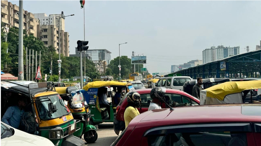 Hoarding Advertising in Sohna Road Subhash Chowk, Gurugram - Gurugram