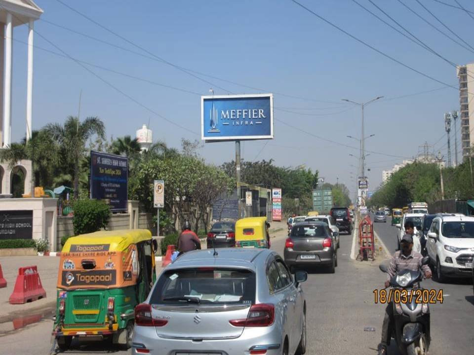 Billboard advertising in Golf Course Extension gurugram - Gurugram