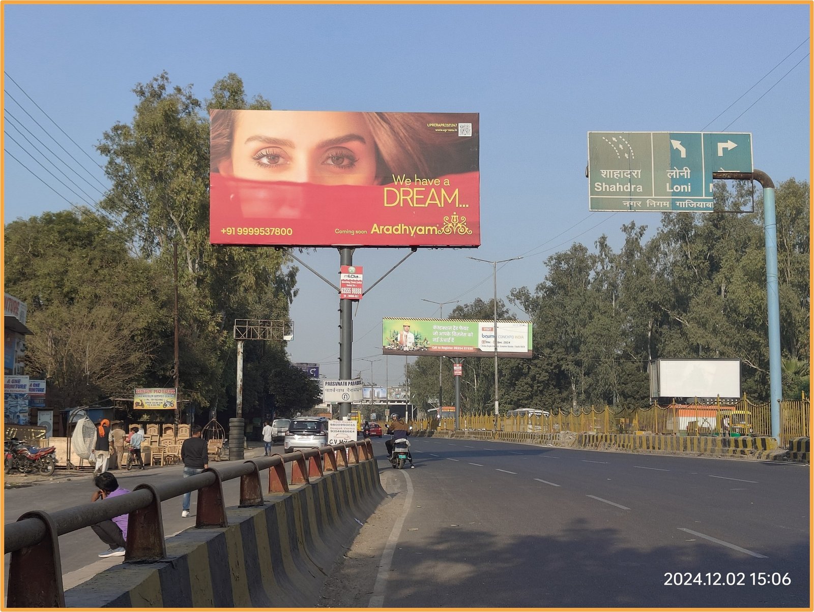 Hoarding Advertising in Parsvnath Paradise - Andhra Pradesh