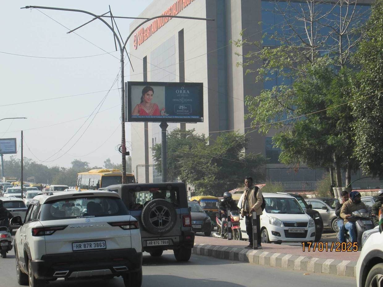 Billlboard Advertising company in Mathura road NH-2 Faridabad - Faridabad