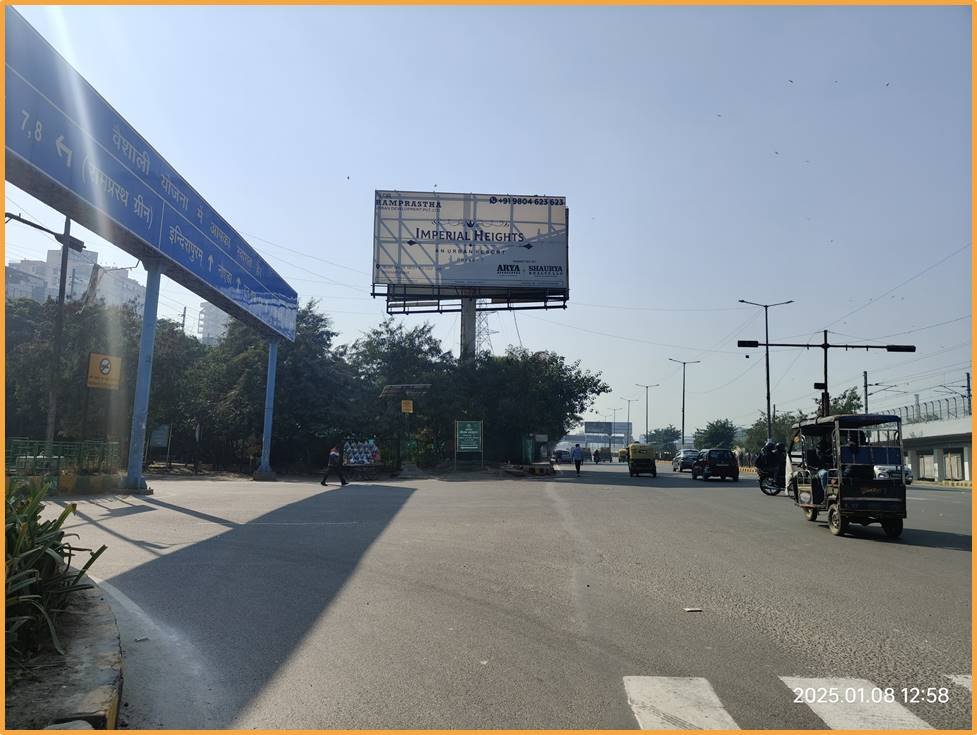 Unipole Advertising Company in Mohan Nagar To UP Gate - Ghaziabad