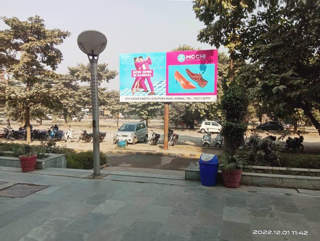 Hoarding Advertising in Mittal Mall Panipat haryana - Haryana