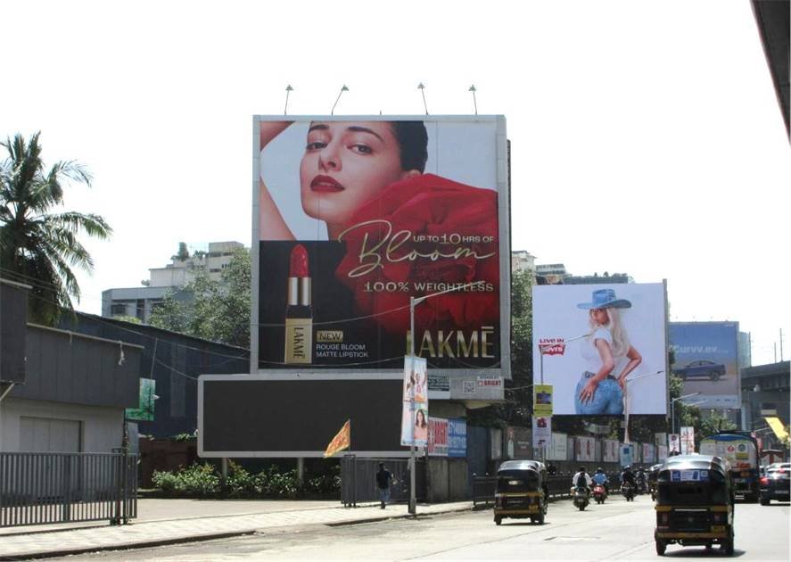 Digital Billboards in Mumbai – Premium Urban Visibility Across High-Traffic Corridors - Mumbai