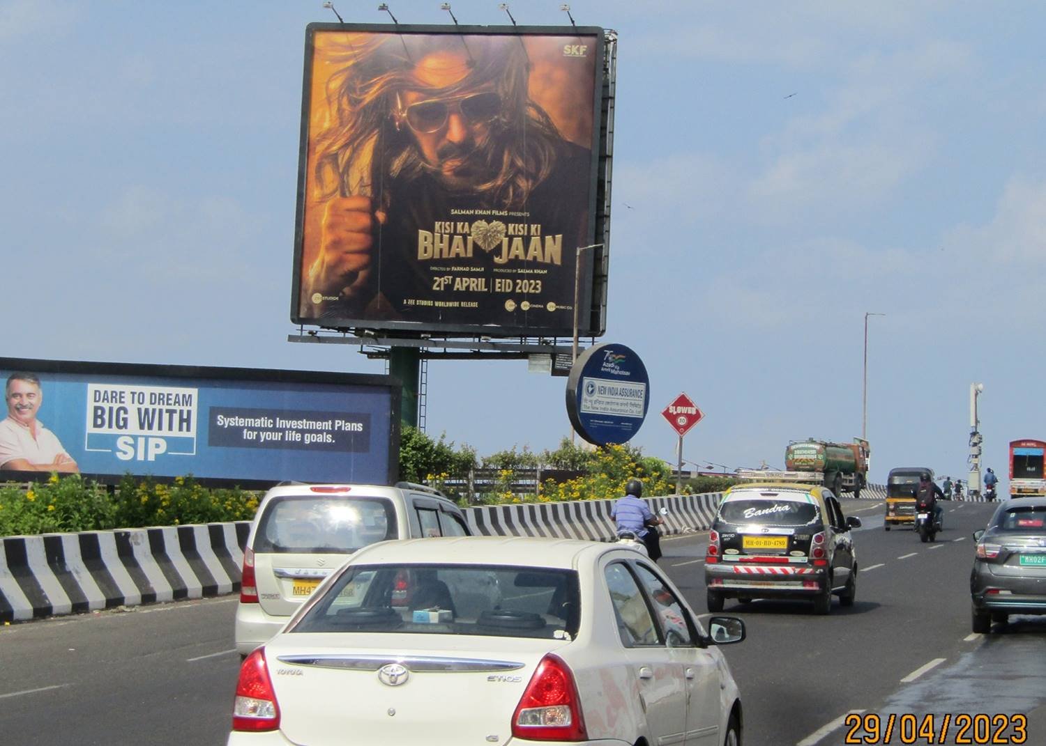 Hoarding Advertising Agency in Bandra Reclamation, Mumbai - Mumbai