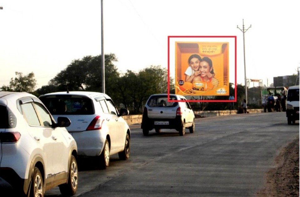 Hoarding Advertising in Inayatpur Bhopal, Madhya Pradesh - Bhopal