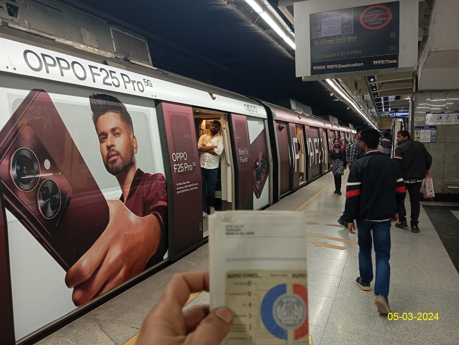 Metro Advertising Company in Hauz Khas Delhi - 