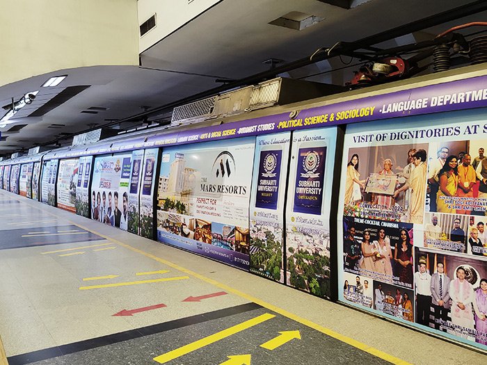 Metro Advertising Company in Ghitorni Delhi - 