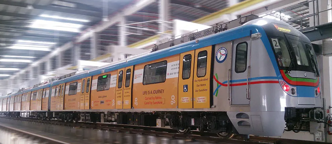 Metro Advertising Company in Rajiv Chowk, Delhi - 